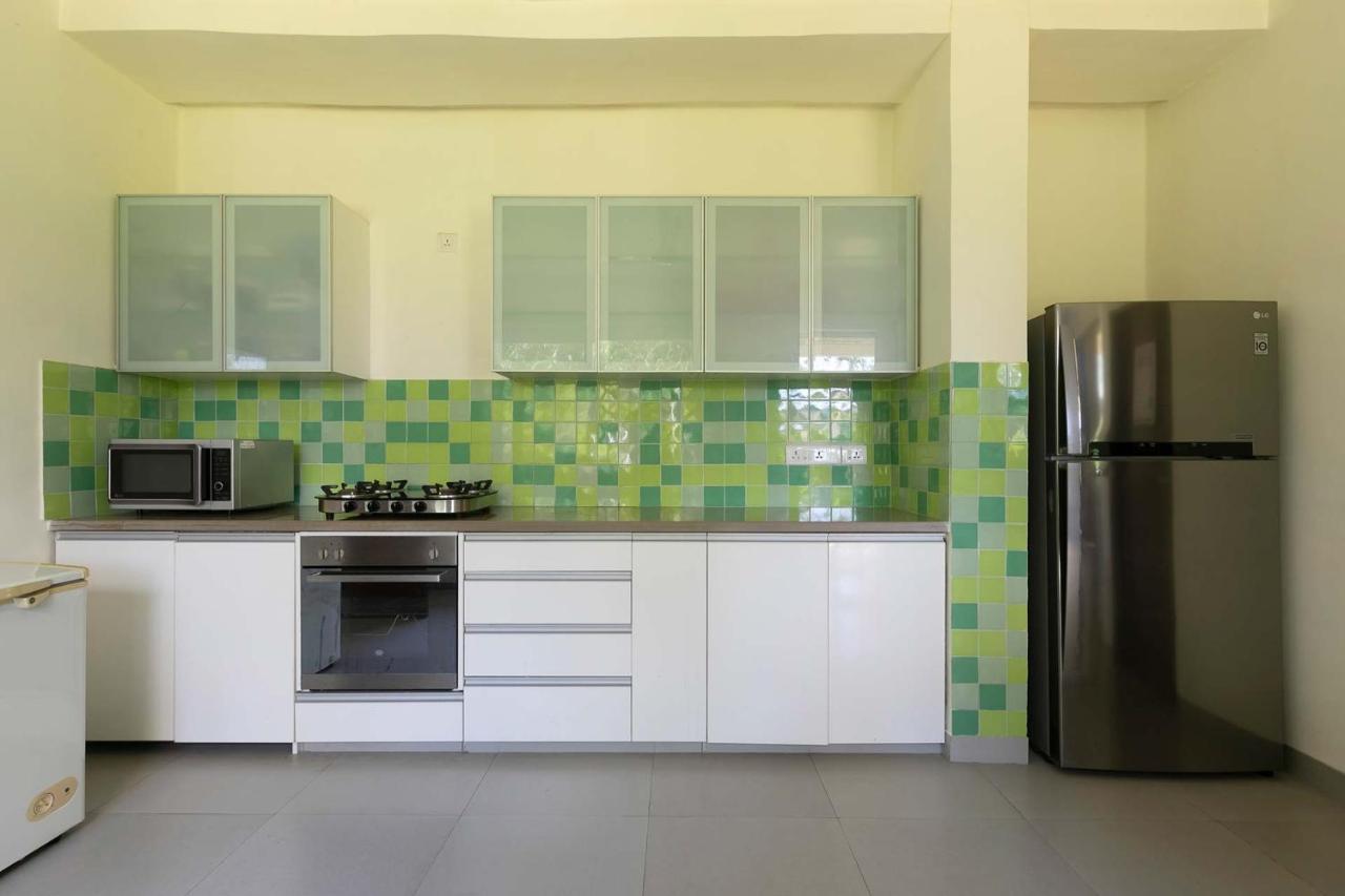 Hamptons Charm By Stayvista Luxury 5Br With Pool, Lawn & Table Tennis Alibag Luaran gambar