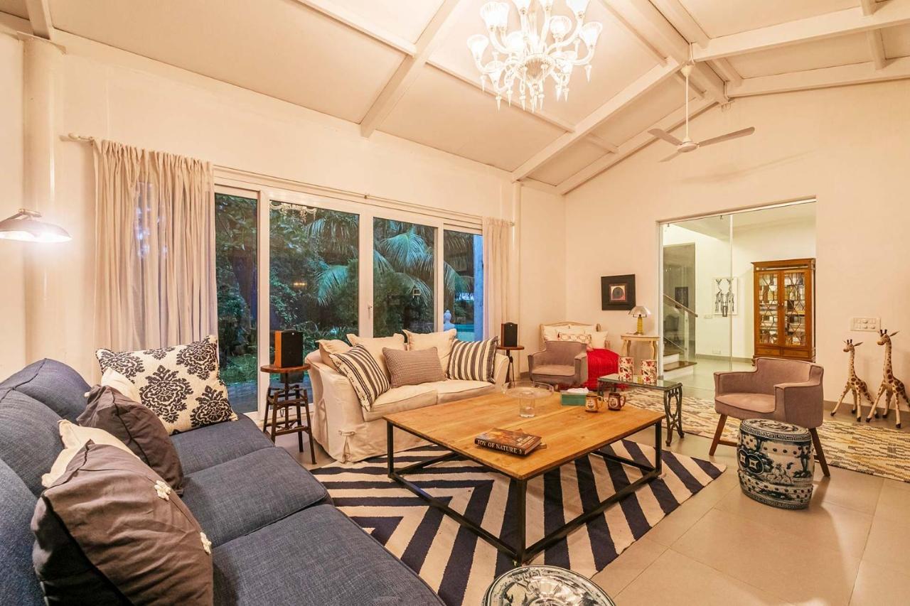 Hamptons Charm By Stayvista Luxury 5Br With Pool, Lawn & Table Tennis Alibag Luaran gambar